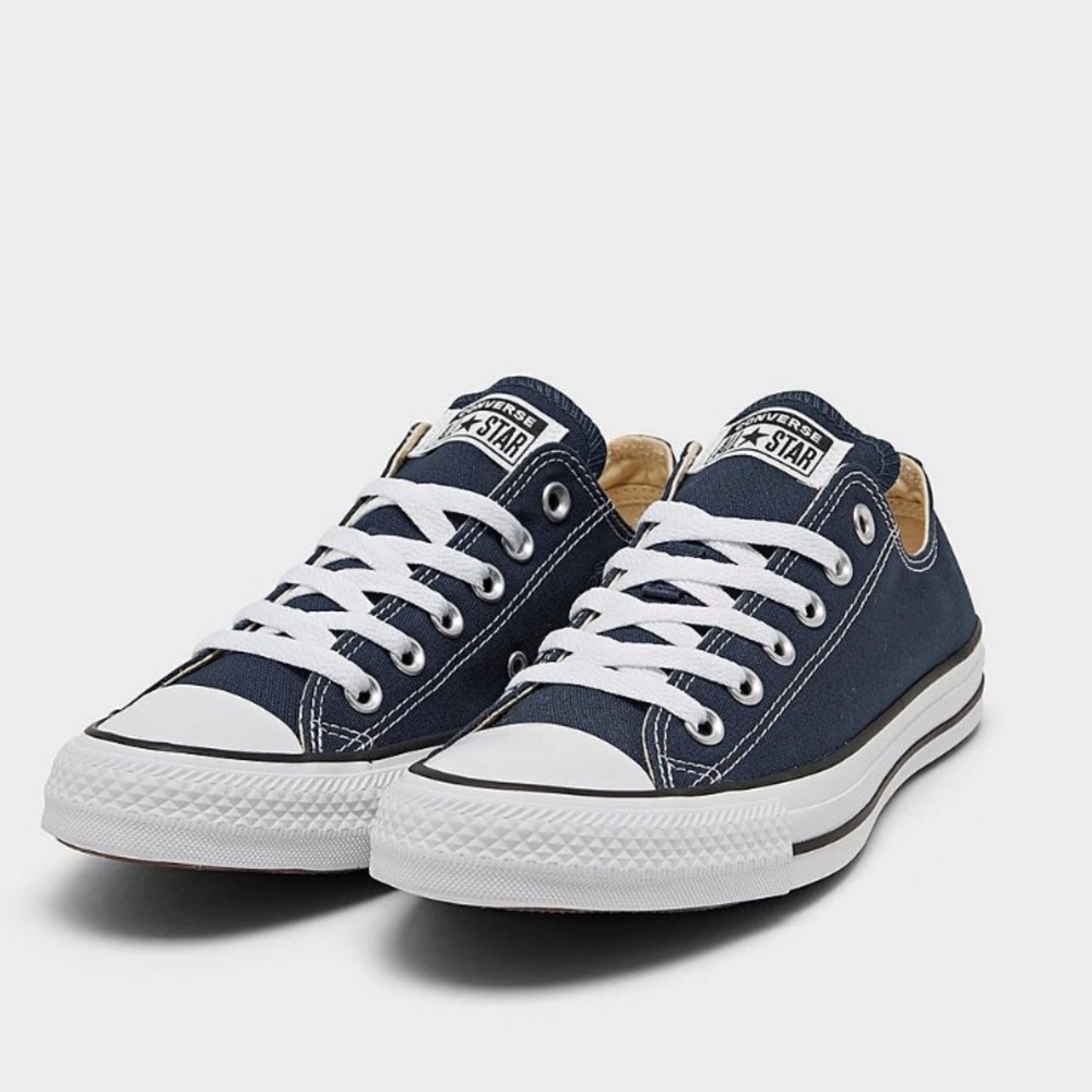 WOMEN'S CONVERSE CHUCK TAYLOR LOW TOP CASUAL SHOES